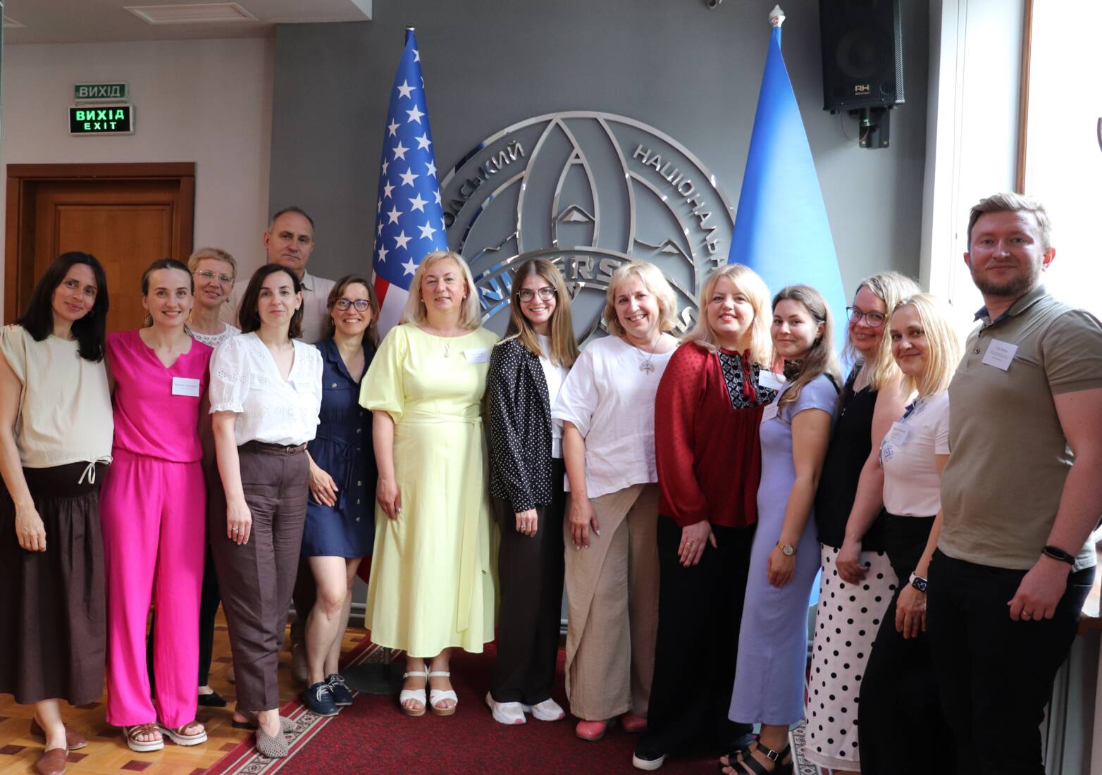 Учасники конференції після пленарних доповідей